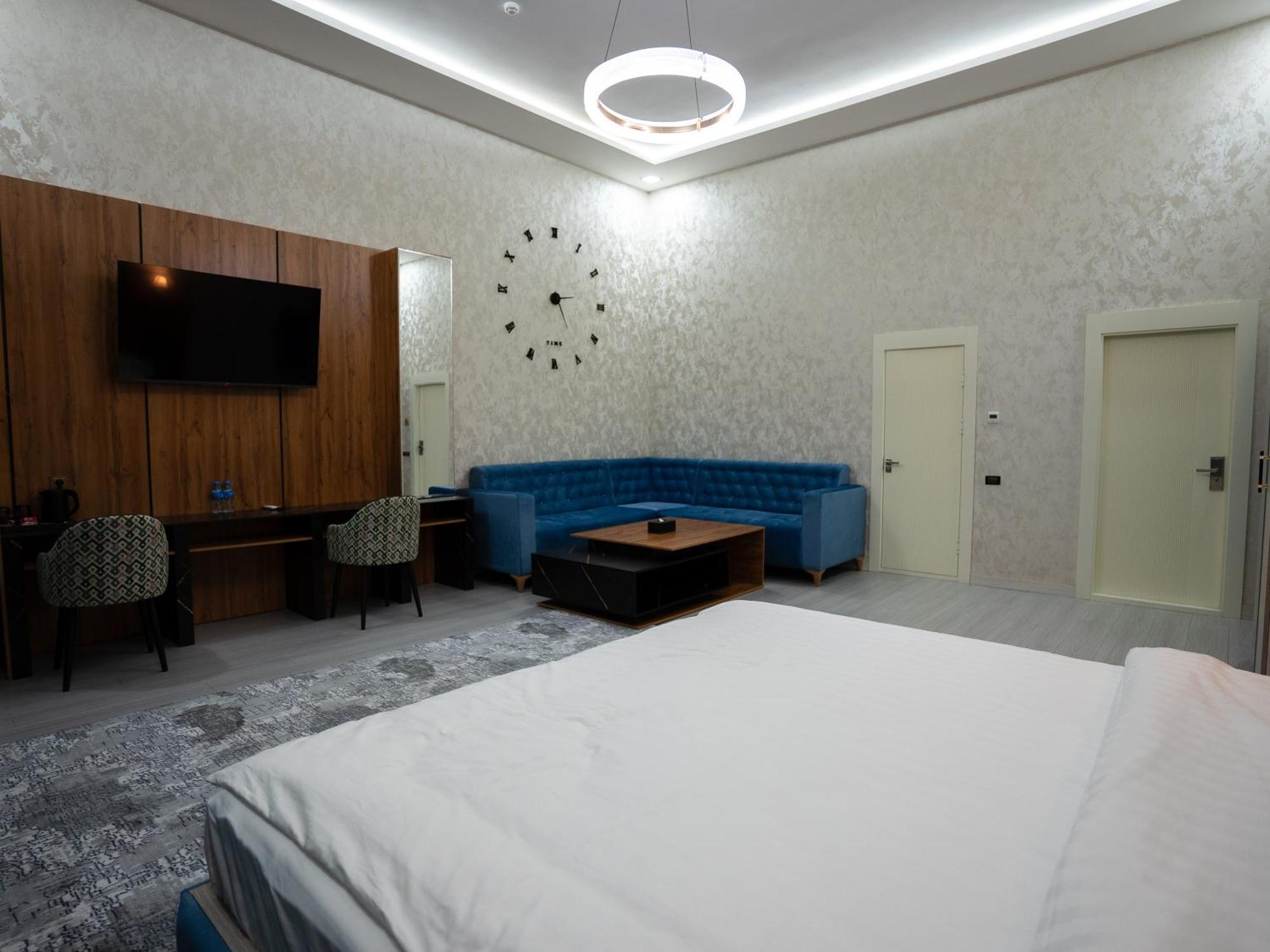 Avant Wellness Hotel Pool&Spa, Free Airport Shuttle Service ทาชเคนต์ ห้อง รูปภาพ